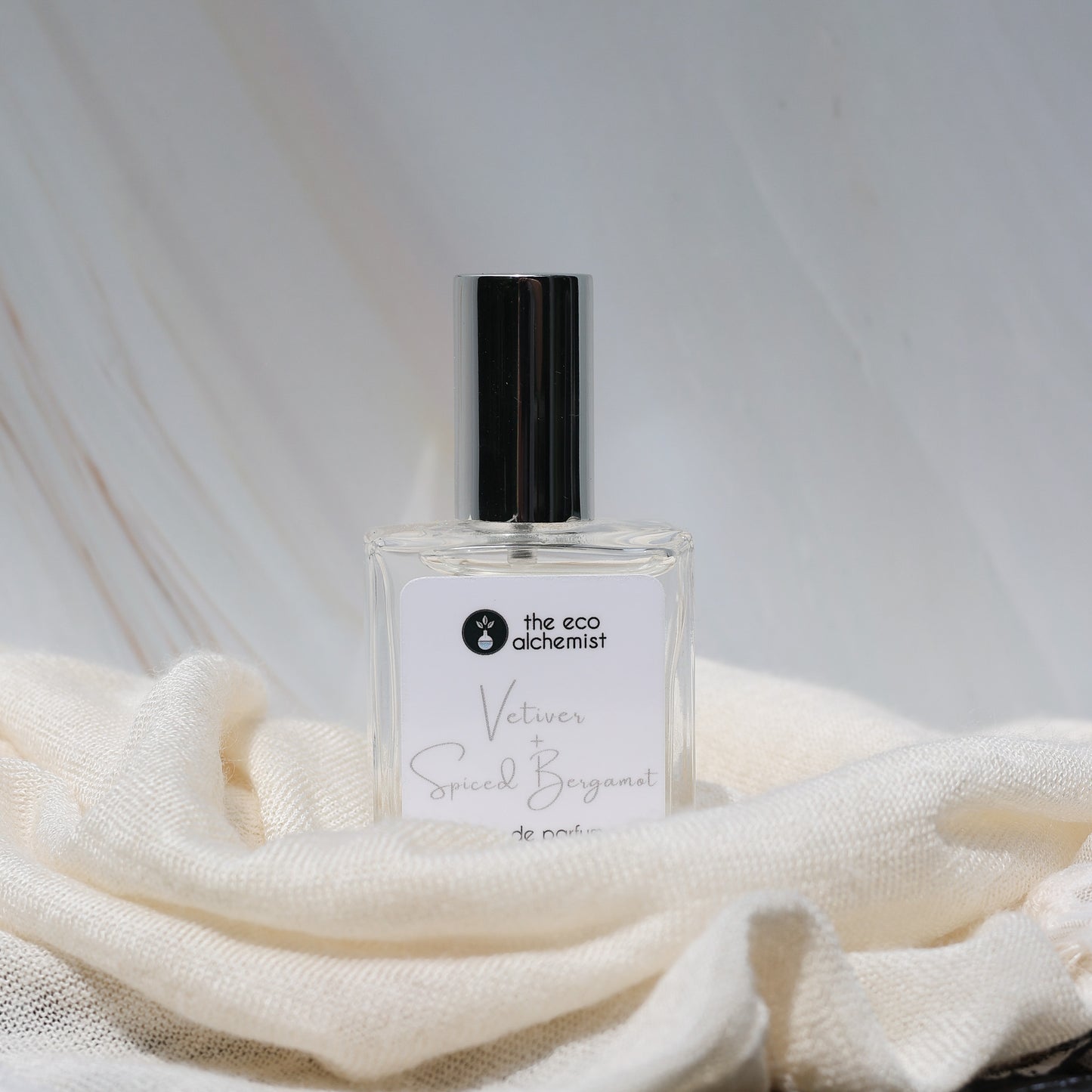 Botanical Perfume - Vetiver + Spiced Bergamot